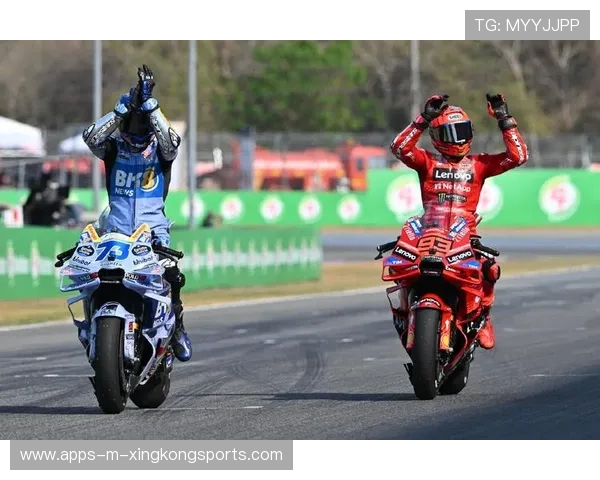 MotoGP赛场再度发生撞车事件，意外瞬间震撼全球引发热议