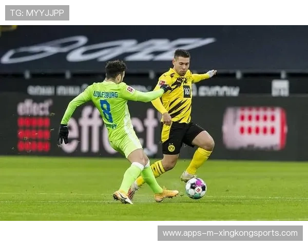 多特雷纳突破之后妙传中路成功破门：战术解码与场景化体验